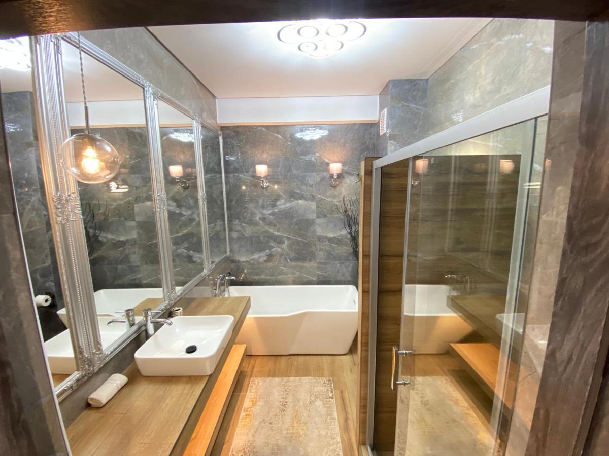 Rentnow Modern Lux Apartment In Centre Кишинев Екстериор снимка
