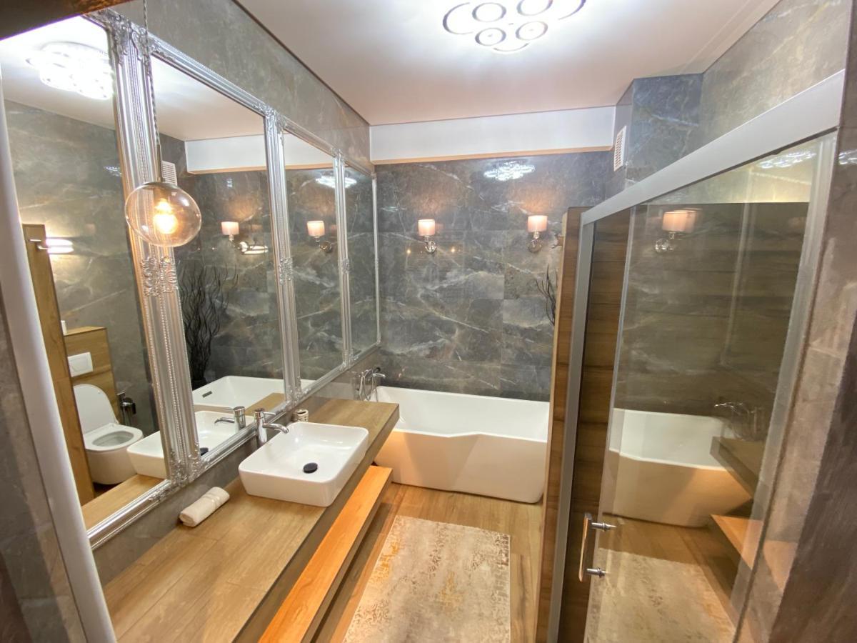 Rentnow Modern Lux Apartment In Centre Кишинев Екстериор снимка