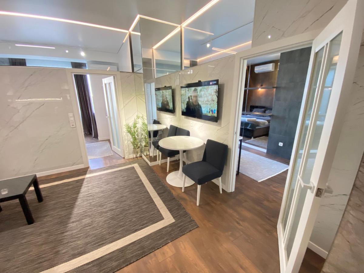 Rentnow Modern Lux Apartment In Centre Кишинев Екстериор снимка